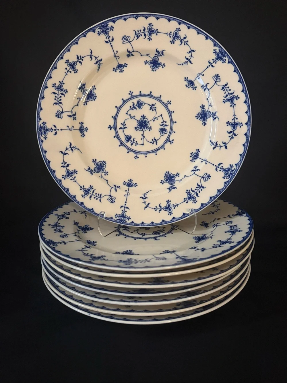 Marita Blue Delft - 8 Dinner Plates